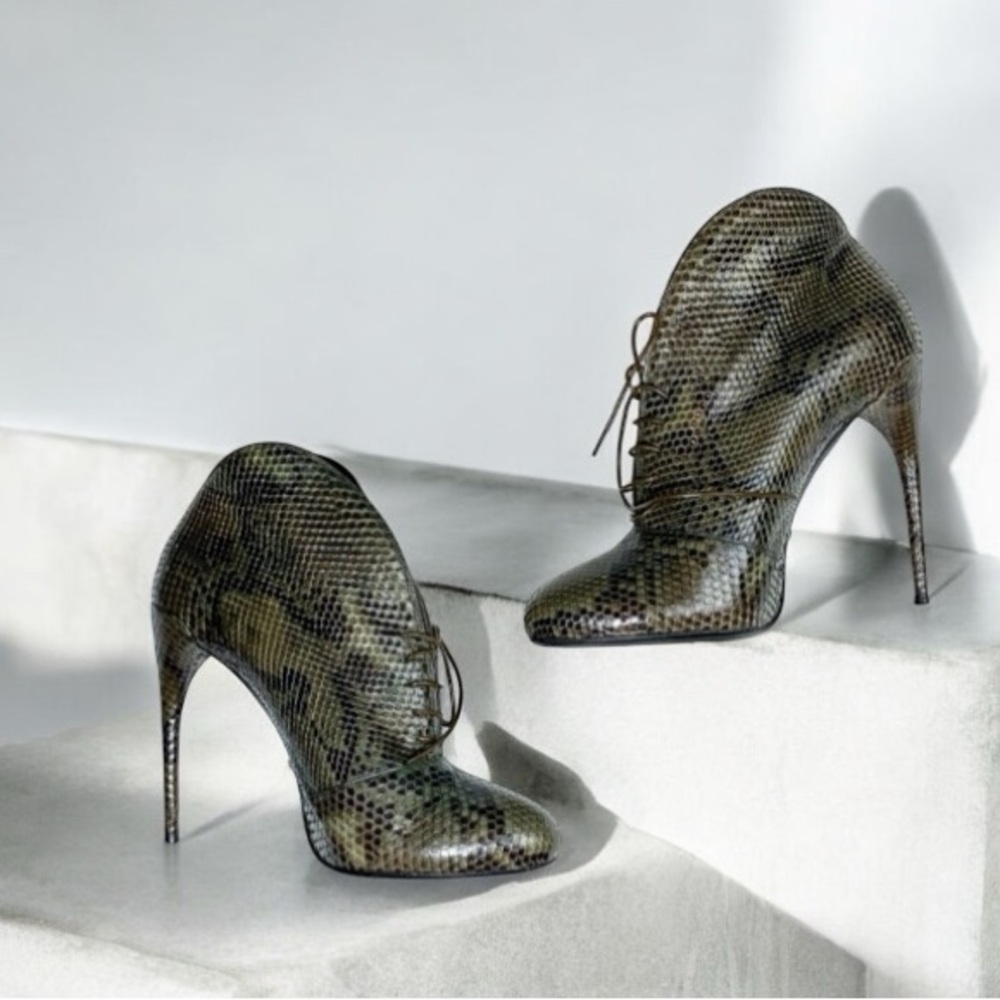 Gucci Kim Moss python leather ankle booties Sz. 37 - Picture 4 of 15